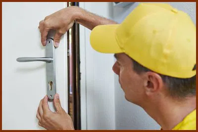 Locksmith Key Shop Alva, FL 863-535-1305 - 47-7